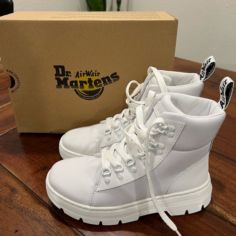 Dr. Martens Air Wair white boots size 7 - Worn once. In Excellent condition!